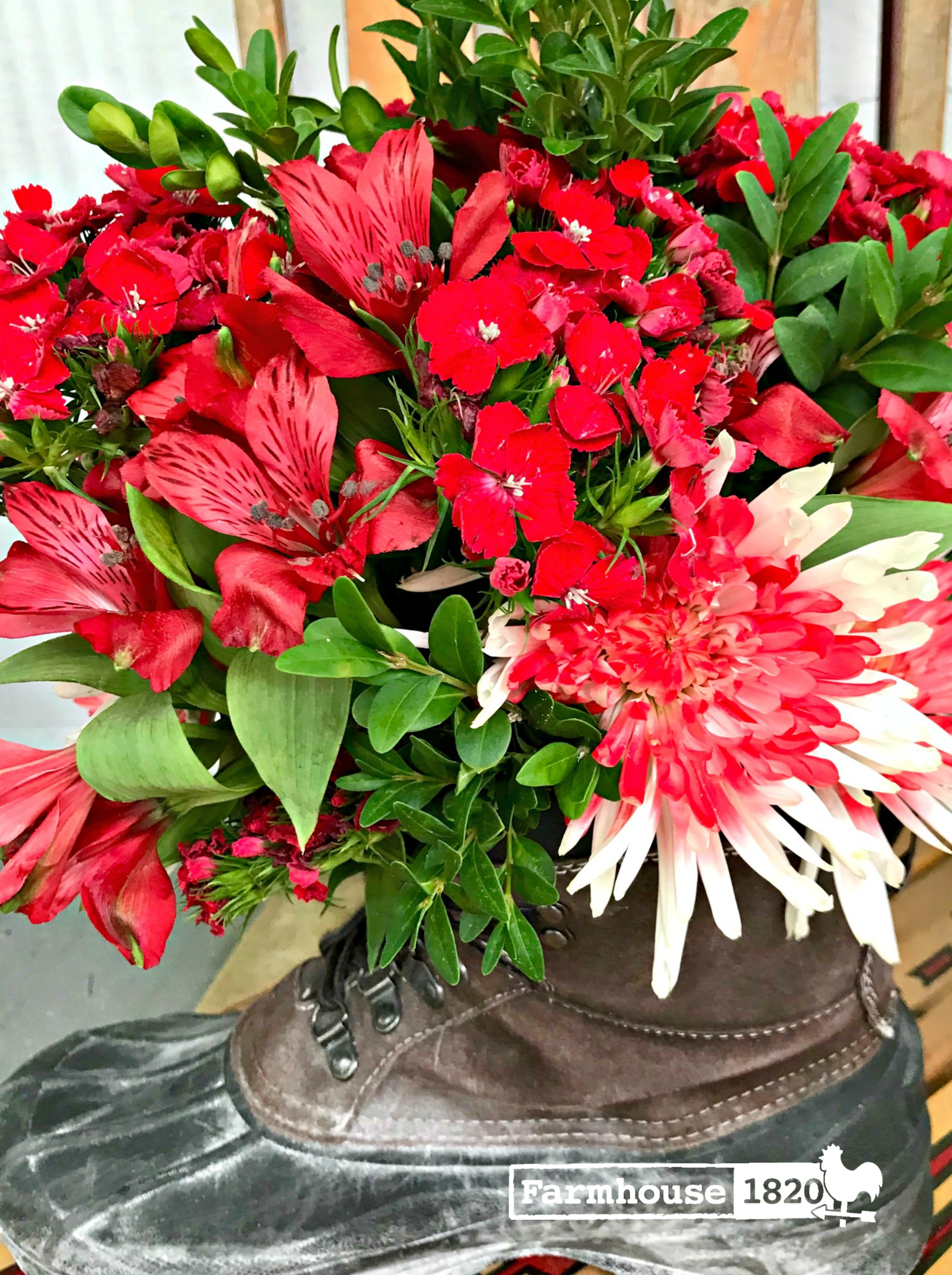 Christmas Floral Arrangement - boot 5
