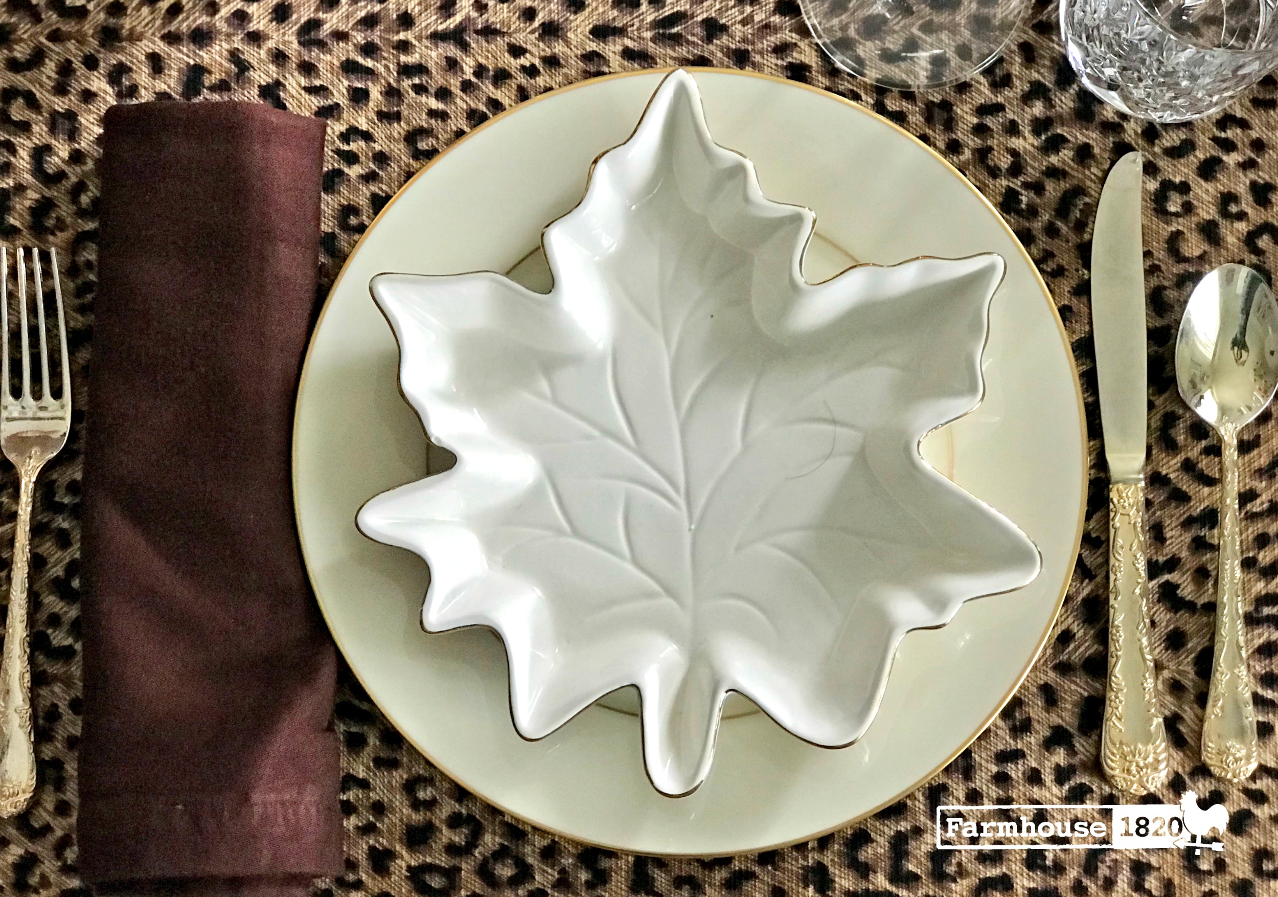 Thanksgiving table - how to create a modern mix Thanksgiving tablesetting